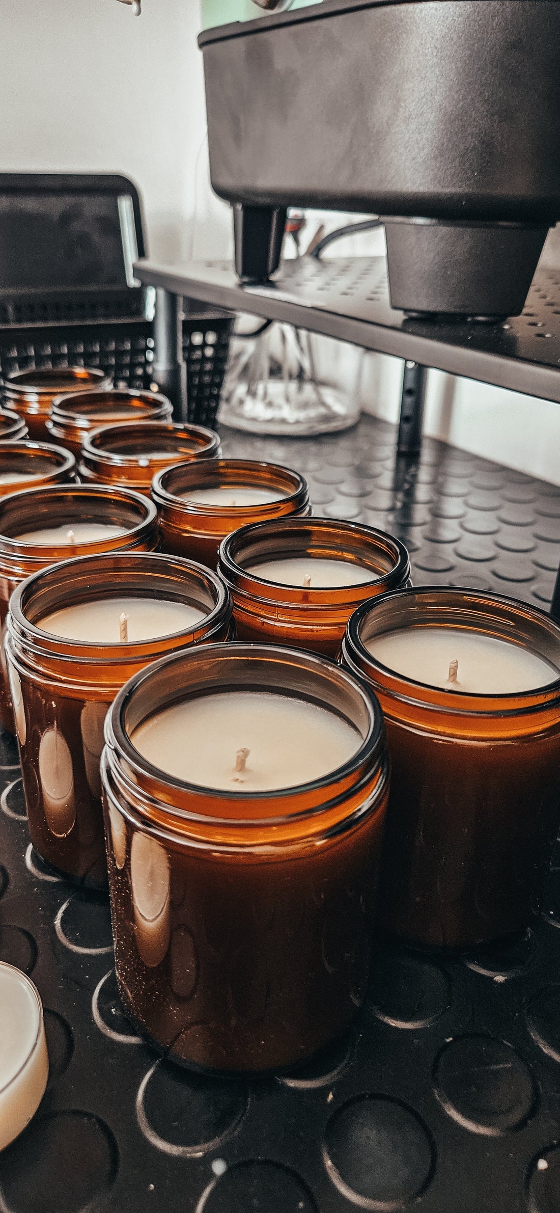 What makes a luxury candle?